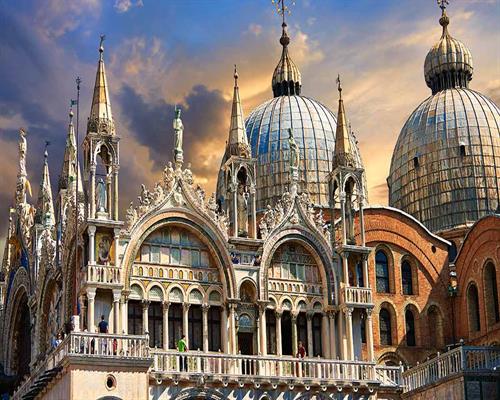 Venice-St-Marks-Basilica.jpg